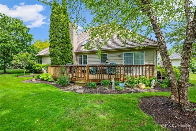 20 LOCHBROOK Lane, Inverness, IL 60010