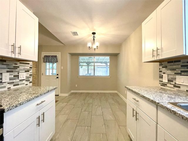 703 Twin Oak TRL, Cedar Park, TX 78613