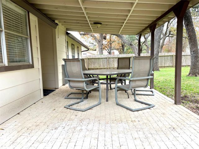 703 Twin Oak TRL, Cedar Park, TX 78613