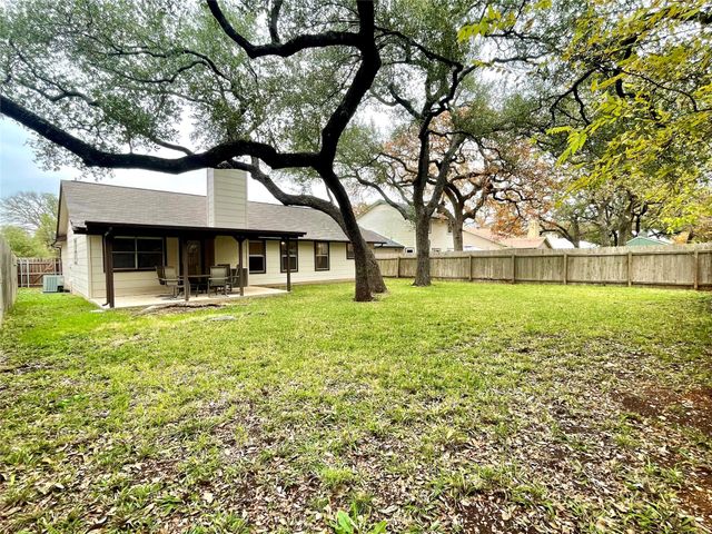 703 Twin Oak TRL, Cedar Park, TX 78613