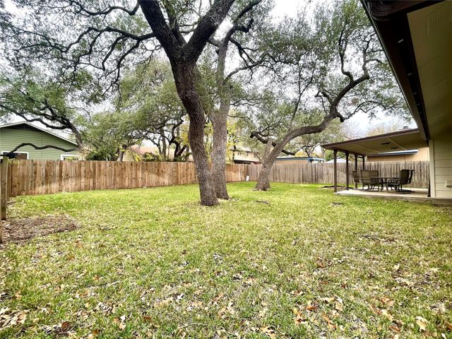 703 Twin Oak TRL, Cedar Park, TX 78613
