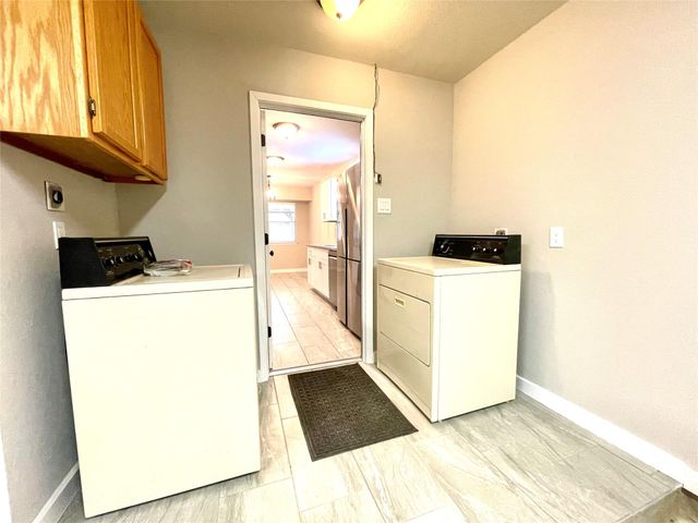 703 Twin Oak TRL, Cedar Park, TX 78613