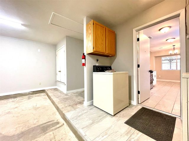 703 Twin Oak TRL, Cedar Park, TX 78613