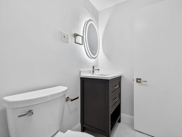 1576 Cambridge St 1F, Cambridge, MA 02138