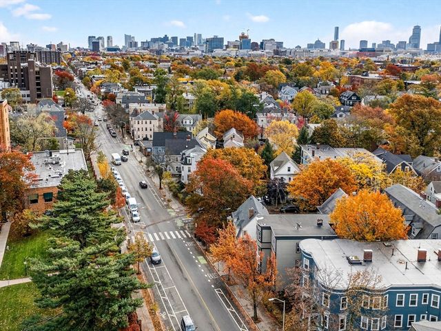 1576 Cambridge St 1F, Cambridge, MA 02138