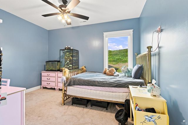 3914 Travers Circle, Manhattan, KS 66503
