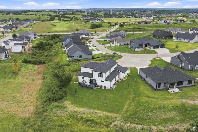 3914 Travers Circle, Manhattan, KS 66503