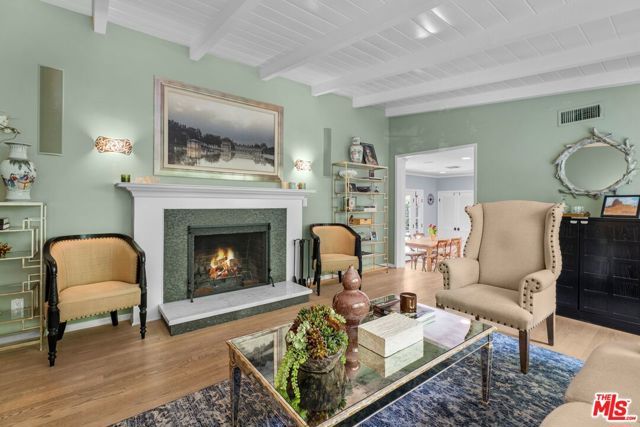 3820 Mandeville Canyon Road, Los Angeles, CA 90049