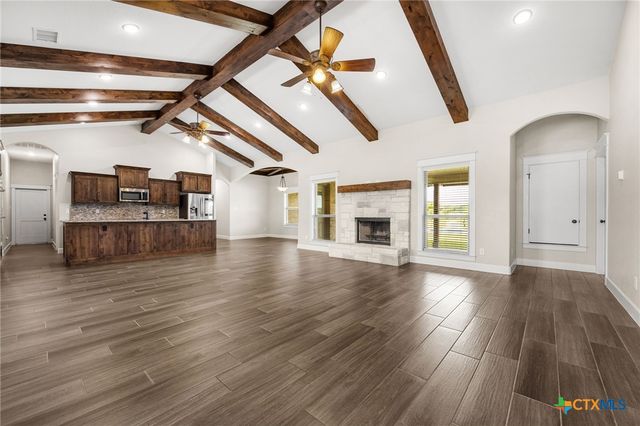 847 Twin Mountain Road, Copperas Cove, TX 76522