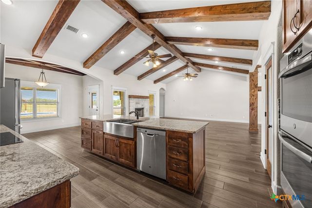 847 Twin Mountain Road, Copperas Cove, TX 76522