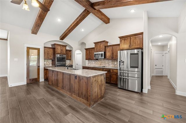 847 Twin Mountain Road, Copperas Cove, TX 76522