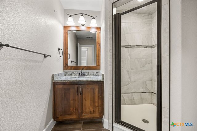 847 Twin Mountain Road, Copperas Cove, TX 76522