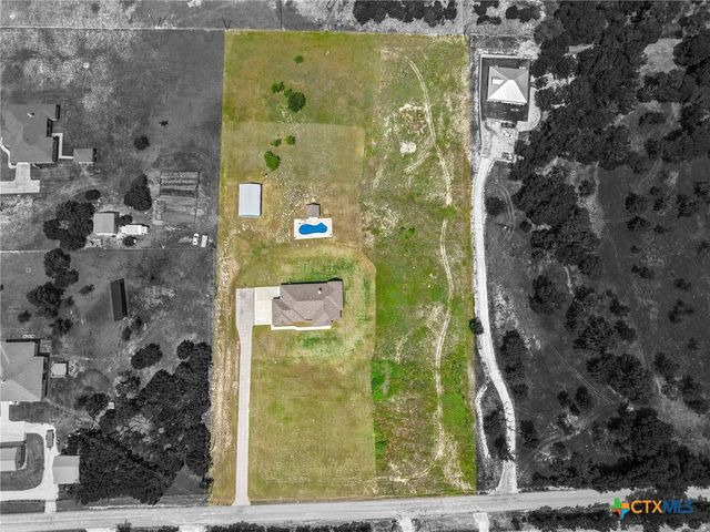 847 Twin Mountain Road, Copperas Cove, TX 76522