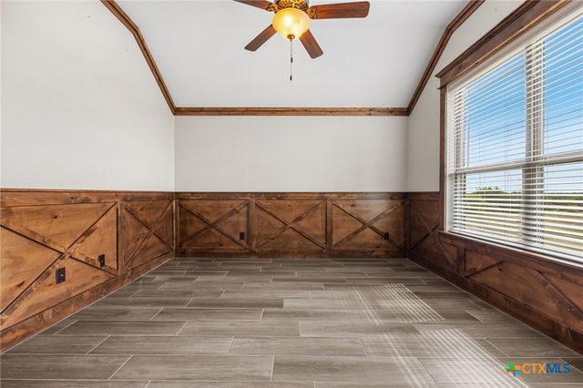 847 Twin Mountain Road, Copperas Cove, TX 76522