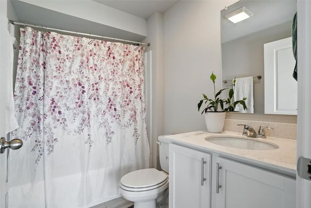 717 E Bear Drive, Tiffin, IA 52340