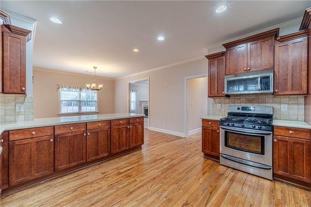 3825 Bay Grove Way, Loganville, GA 30052