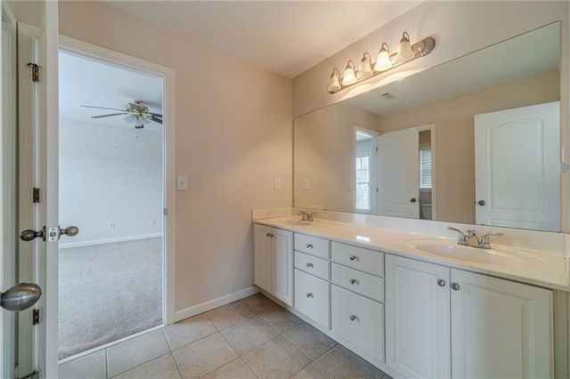 3825 Bay Grove Way, Loganville, GA 30052