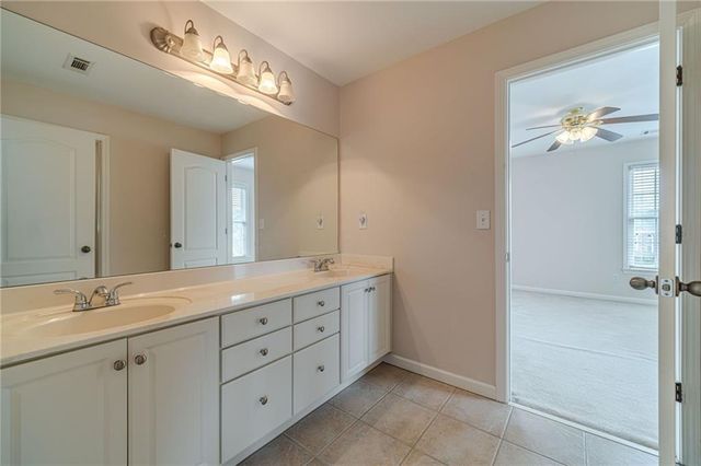 3825 Bay Grove Way, Loganville, GA 30052