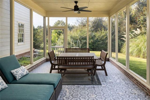 3825 Bay Grove Way, Loganville, GA 30052