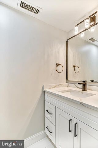 136 FENWAY AVE, Atco, NJ 08004