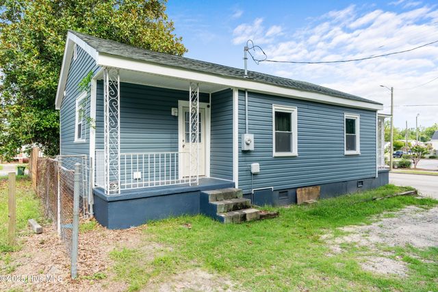 917 Wooster Street, Wilmington, NC 28401
