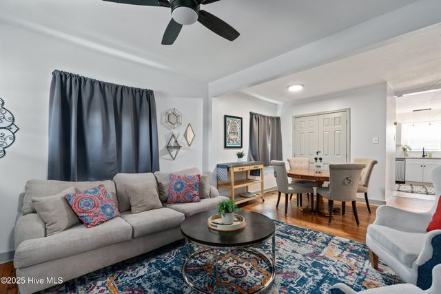 917 Wooster Street, Wilmington, NC 28401