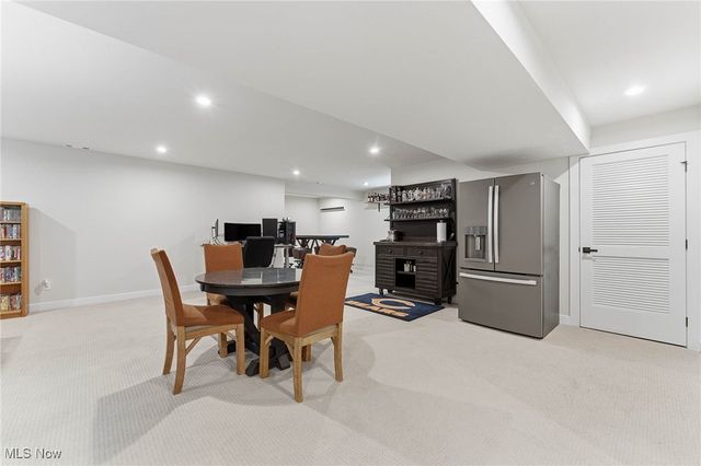 1657 Duncan Way, Streetsboro, OH 44241