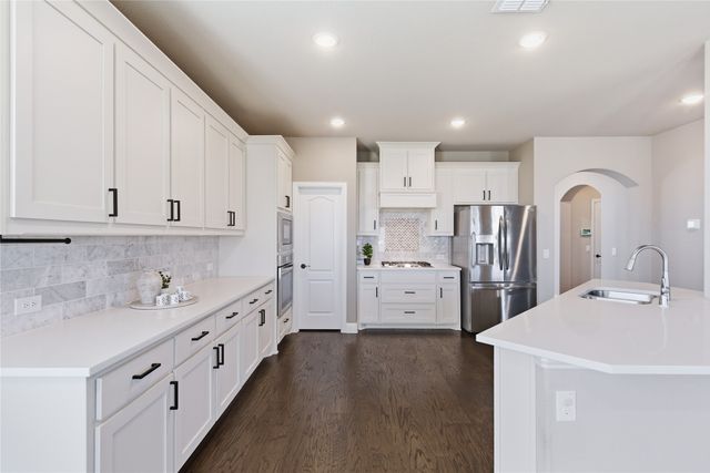 10633 Moss Cove Drive, Fort Worth, TX 76036