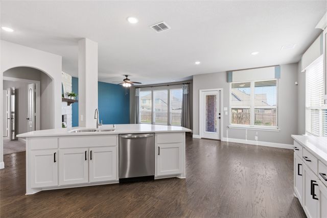 10633 Moss Cove Drive, Fort Worth, TX 76036