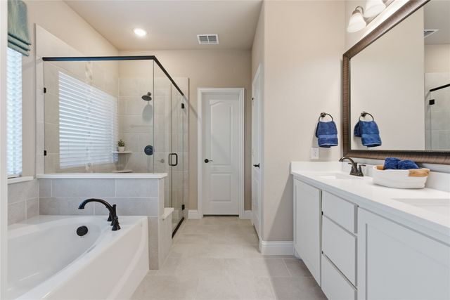 10633 Moss Cove Drive, Fort Worth, TX 76036