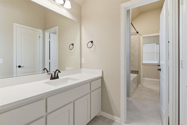 10633 Moss Cove Drive, Fort Worth, TX 76036