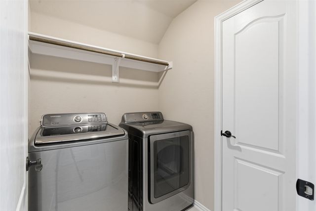 10633 Moss Cove Drive, Fort Worth, TX 76036