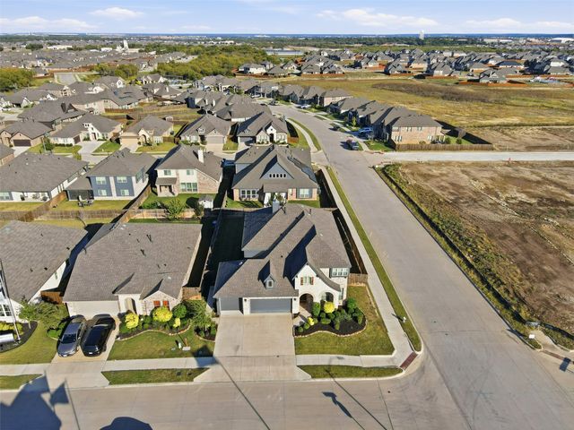 10633 Moss Cove Drive, Fort Worth, TX 76036