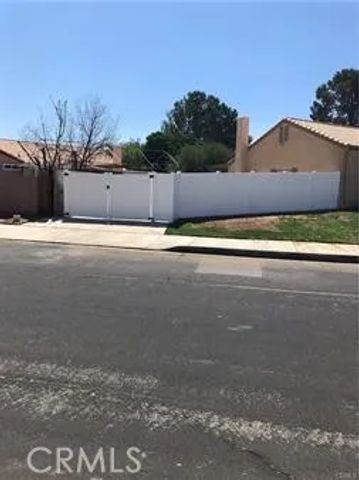 12459 Chuckwalla, Victorville, CA 92395