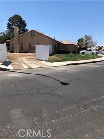 12459 Chuckwalla, Victorville, CA 92395