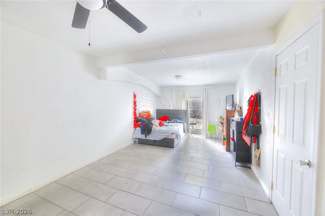 6221 Casada Way, Las Vegas, NV 89107