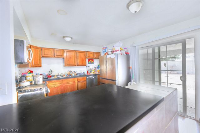 6221 Casada Way, Las Vegas, NV 89107