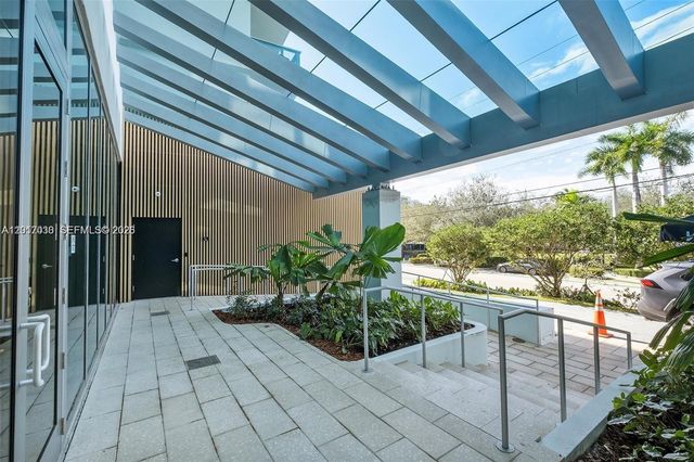 9201 E Bay Harbor Drive 309, Bay Harbor Islands, FL 33154