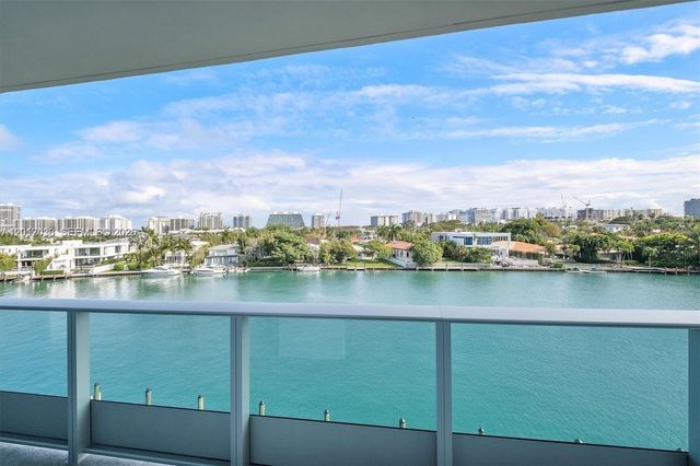 9201 E Bay Harbor Drive 309, Bay Harbor Islands, FL 33154