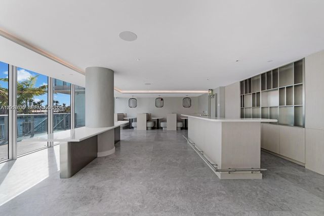9201 E Bay Harbor Drive 309, Bay Harbor Islands, FL 33154