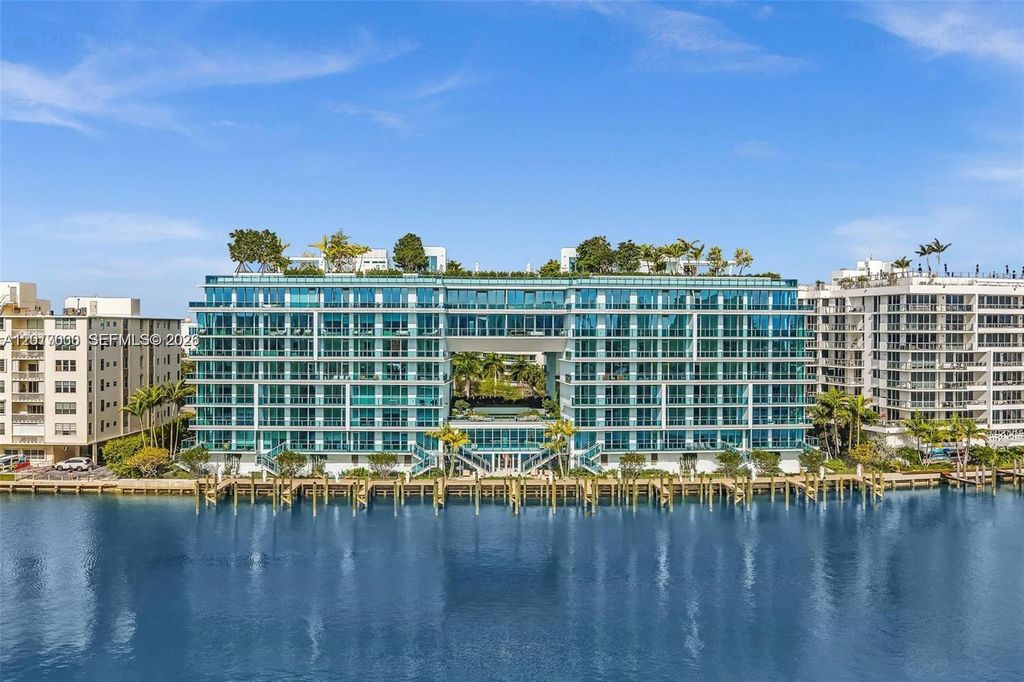 9201 E Bay Harbor Drive 309, Bay Harbor Islands, FL 33154