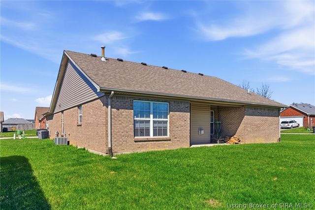 6320 Sky View Lane, Charlestown, IN 47111