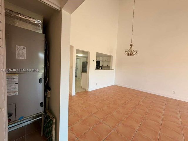 1649 NW 56th Ter 9, Lauderhill, FL 33313