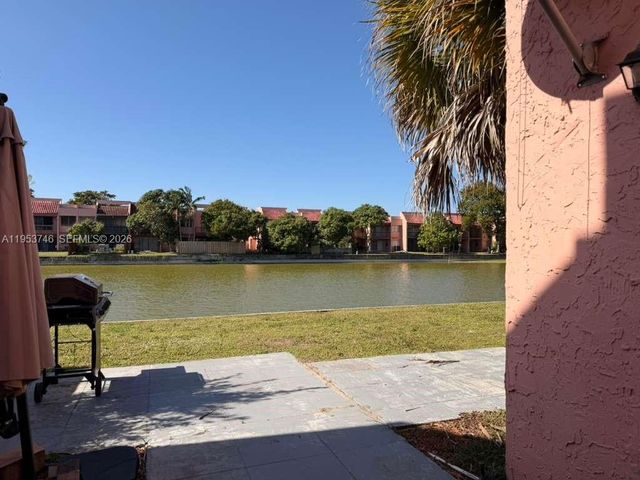 1649 NW 56th Ter 9, Lauderhill, FL 33313