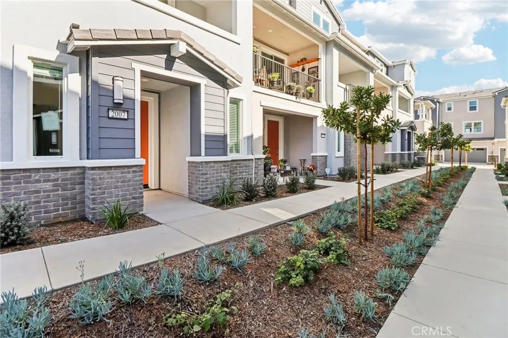 2007 Saltbush Drive, San Marcos, CA 92069