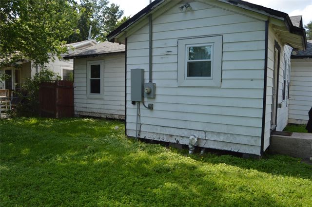 605 Maple Avenue, Pasadena, TX 77506