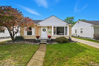 31255 Marquette Street, Garden City, MI 48135