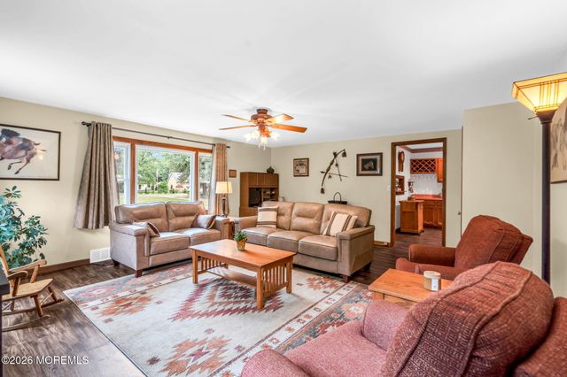 115 Park Avenue, Jackson, NJ 08527