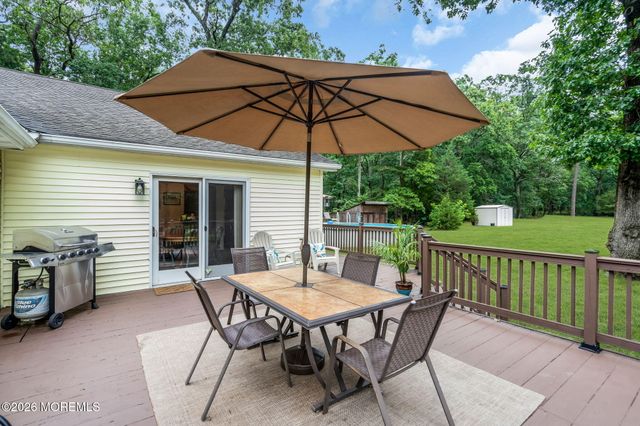 115 Park Avenue, Jackson, NJ 08527