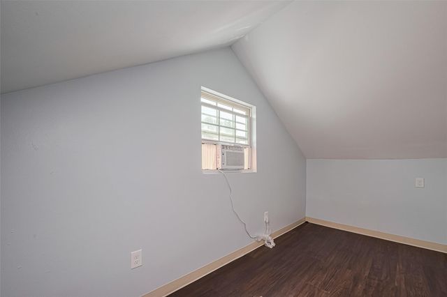 845 S Columbia Street C, Houston, TX 77007